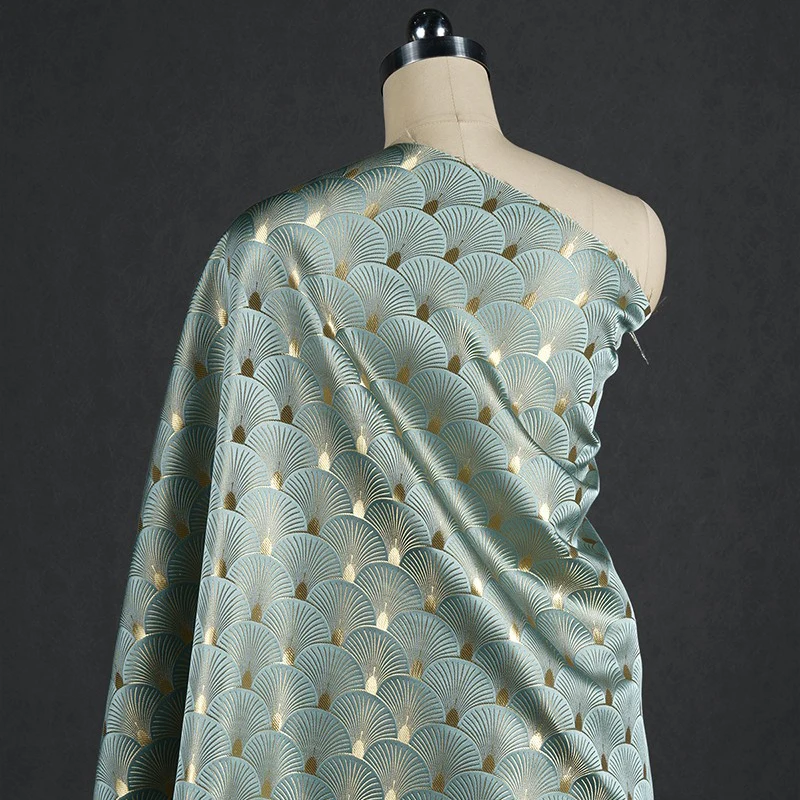 Sewing Fabric - Tecido Brocado Jacquard em Forma de